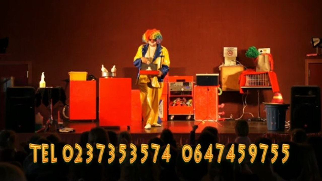 spectacle28.com fred clown magicien ballons sculptes spectacle de rue