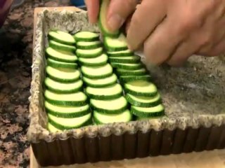 La tarte fine aux courgettes, noisettes  et parmesan de Caroline Rochet, journaliste