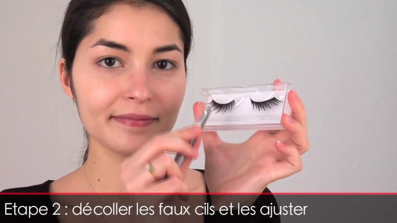 Tuto maquillage pour poser des faux cils