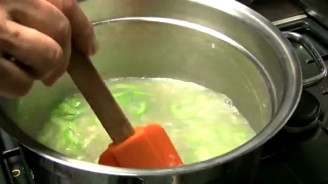 Crème glacée aux moules et tuiles de comté