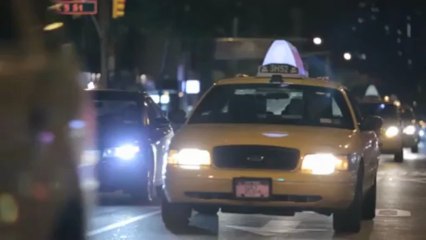 Découvrez l'exposition Chanel sur La Petite Veste Noire !