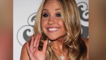 Amanda Bynes Reportedly Rejected from Plane, Tells Pilot to Google Her