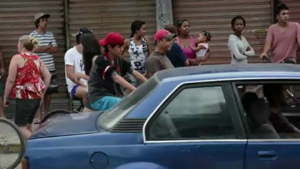 Incêndio em Duque de Caxias deixa um morto