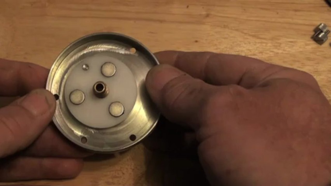 Abu 5500 & 6500 PMR 316 Polished Marine Grade Stainless Steel side plate and center mag