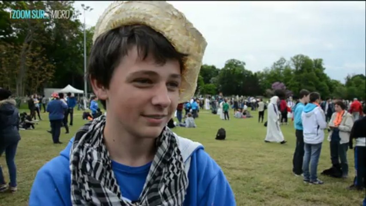 FRAT Jambville 2013 - ZOOM SUR... Micro trottoir