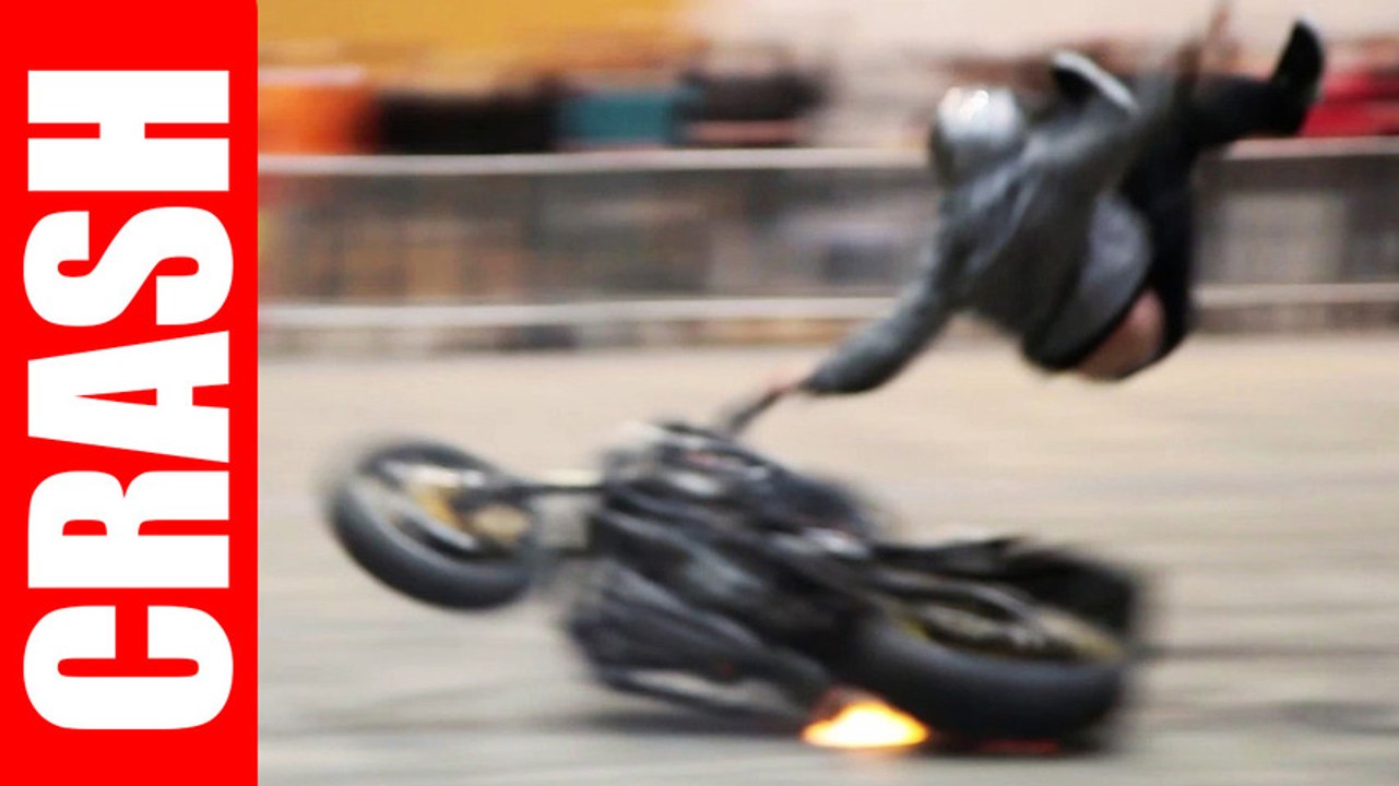 IMPRESSIVE MOTORCYCLE CRASH | Lyon Stunt Contest 2013