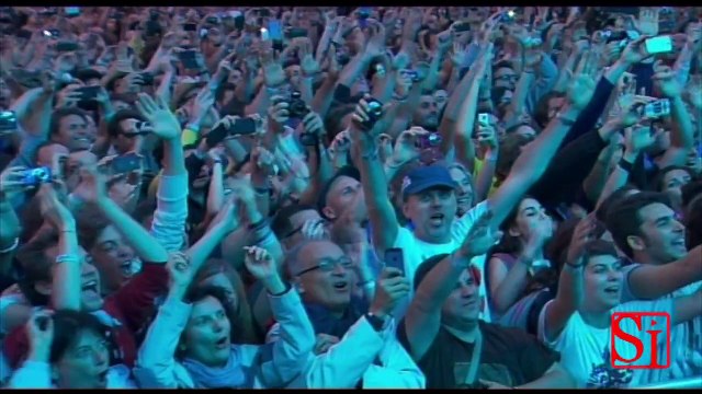 Napoli - Bruce Springsteen canta 'O sole mio' (23.05.13)