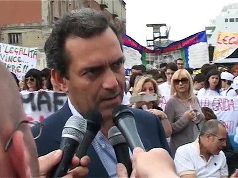 Napoli - Nave della legalita' (23.05.13)