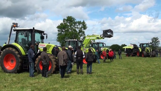 Démonstration CLAAS - Tracteurs et Fenaison