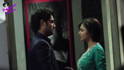 On location of TV serial ''Madhubala'' -  R K inviting Sultan for Madhubala's Mehendi