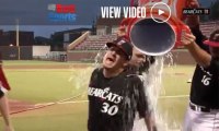 Cincinnati Baseball Team is Awesome at Photobombing