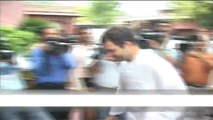 Rahul Gandhi reviews politics in Jharkhand