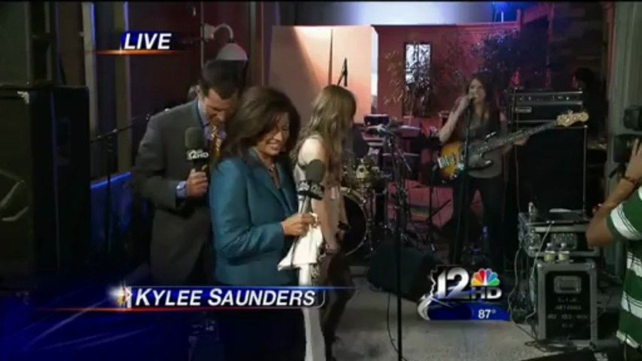 Kylee Never Give Up Live 2011 - 動画 Dailymotion