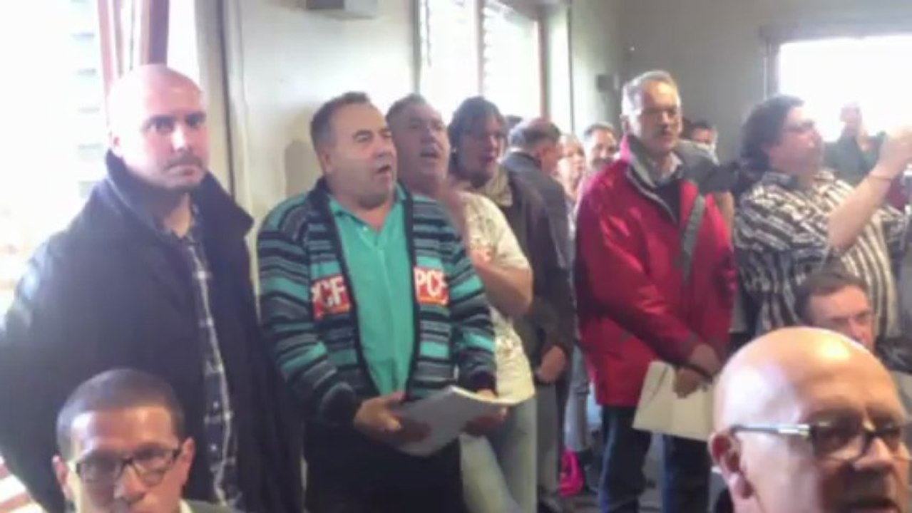 Blocage du débat public sur les déchets radioactifs à Bure.