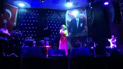 Buket Kaya- Yalan Dunyada-www.nilguncabaci.com