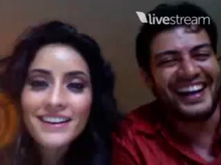 Paola Nuñez y Andres Palacios Twitcam 26.Julio.2011