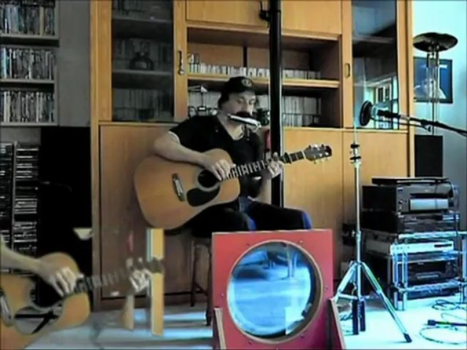 Levent Binyücel - one man band- fincanı taştan oyarlar blues  25-5-2013