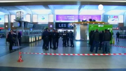 Police search for attacker after French soldier stabbing...
