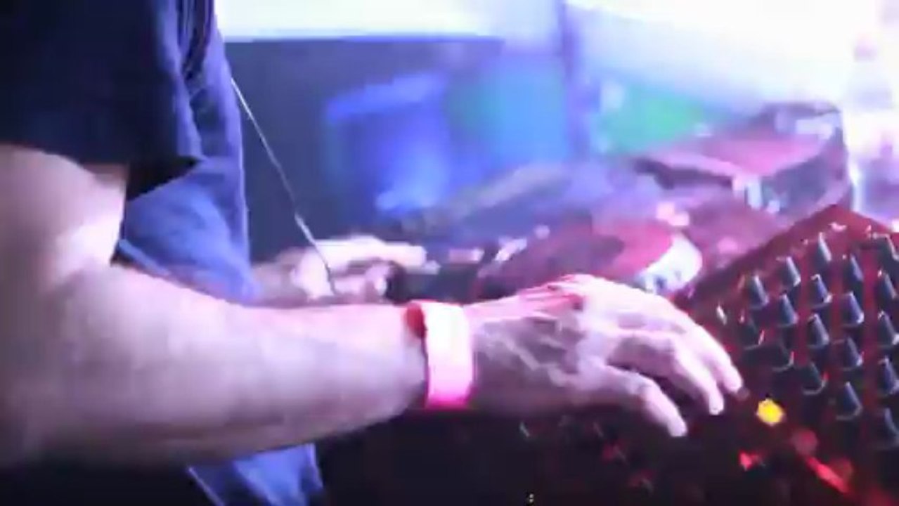 Atyss Live @ Rex club  - THE MAGICAL FLIGHT OF SHAMAN -  Paris - 2012 - HD