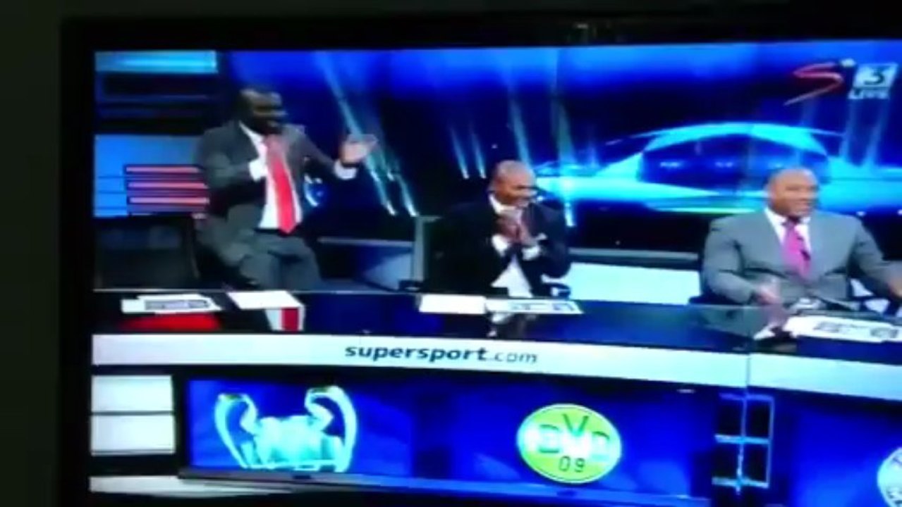 O πανηγυρισμός του Κουφούρ για το γκολ του Ρόμπεν