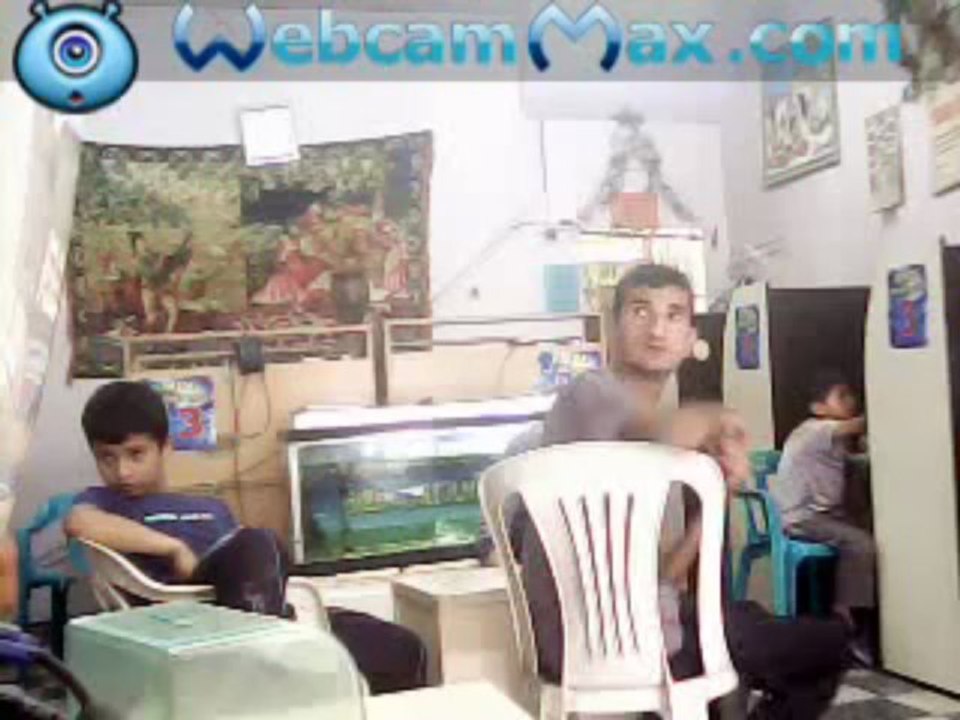 WWW.HERKESSESLİ.COM CHAT