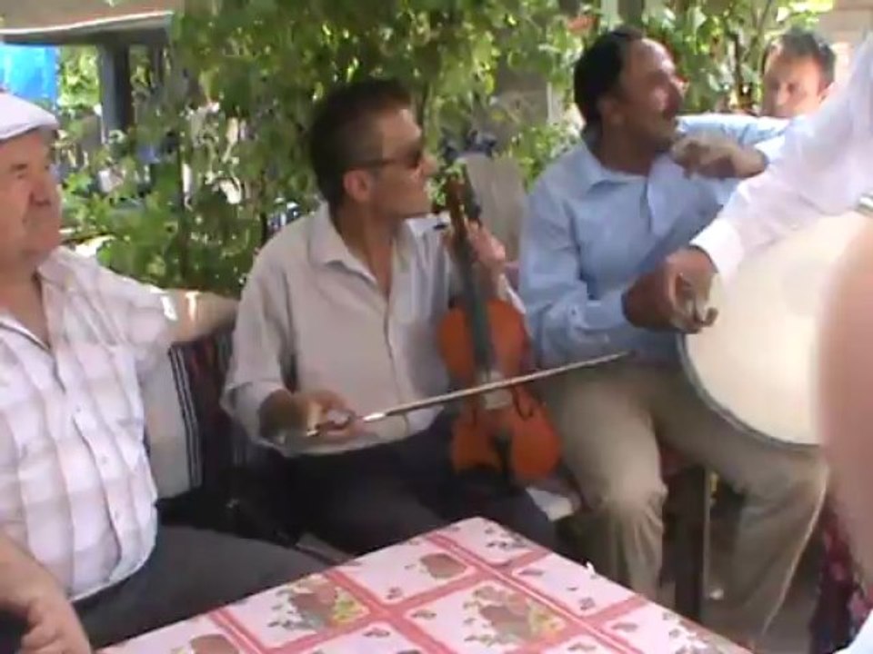 HALLI KÖYÜ HAYRİ MEŞENİN OĞLUNUN DÜĞÜNÜ.BÖLÜM.1.