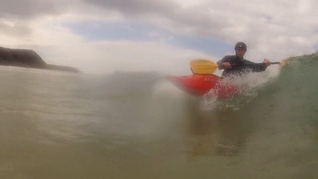 Kayak surf freestyle : Kayak GoPro HD