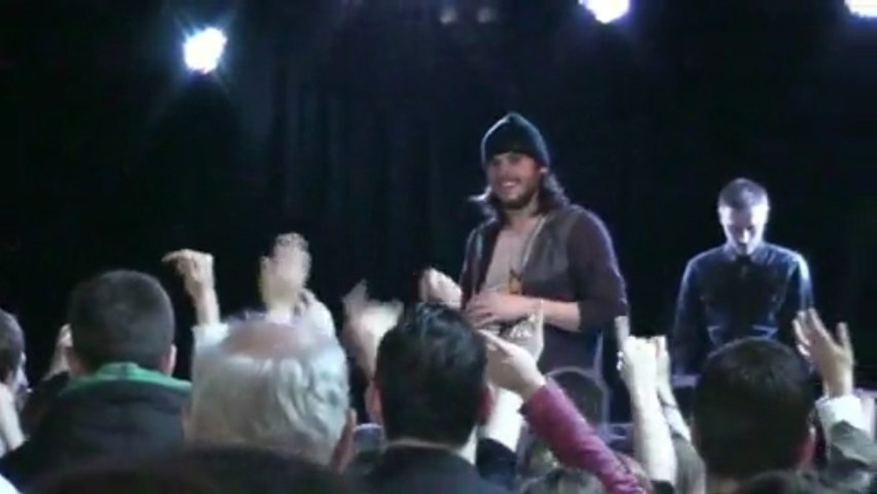 Orelsan à Fleury "La terre est ronde"