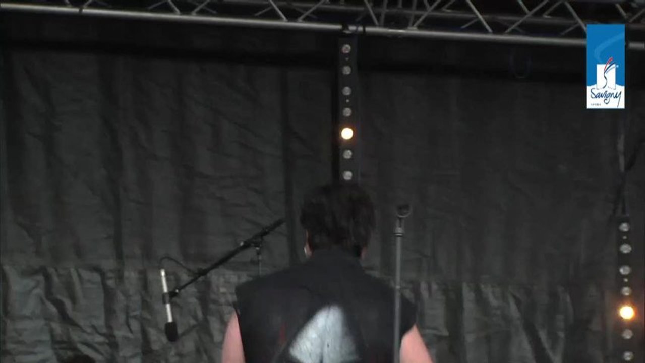 Concert WAR Machine reprise ACDC à Savigny sur Orge en Live