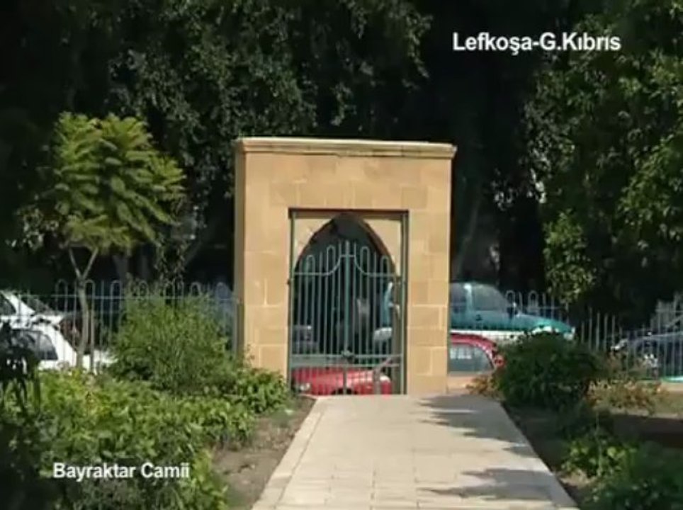 G.Kıbrıs - Lefkoşa Bayraktar Camii