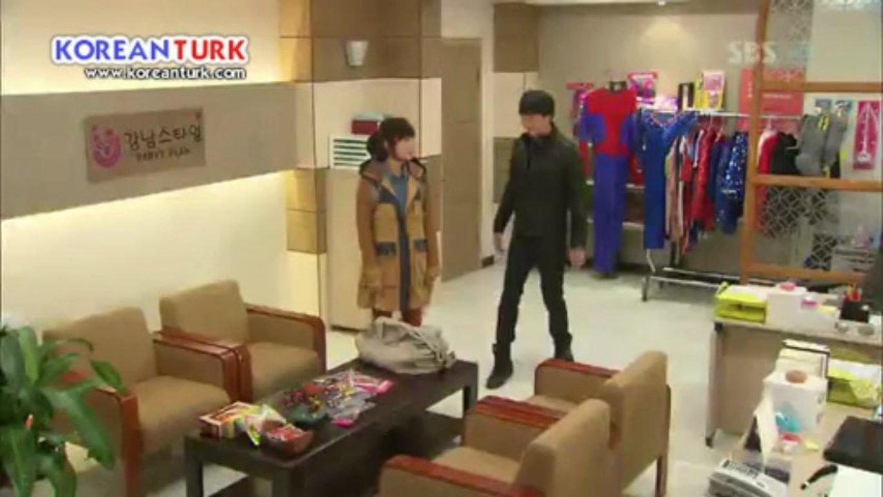fly.E09clip1
