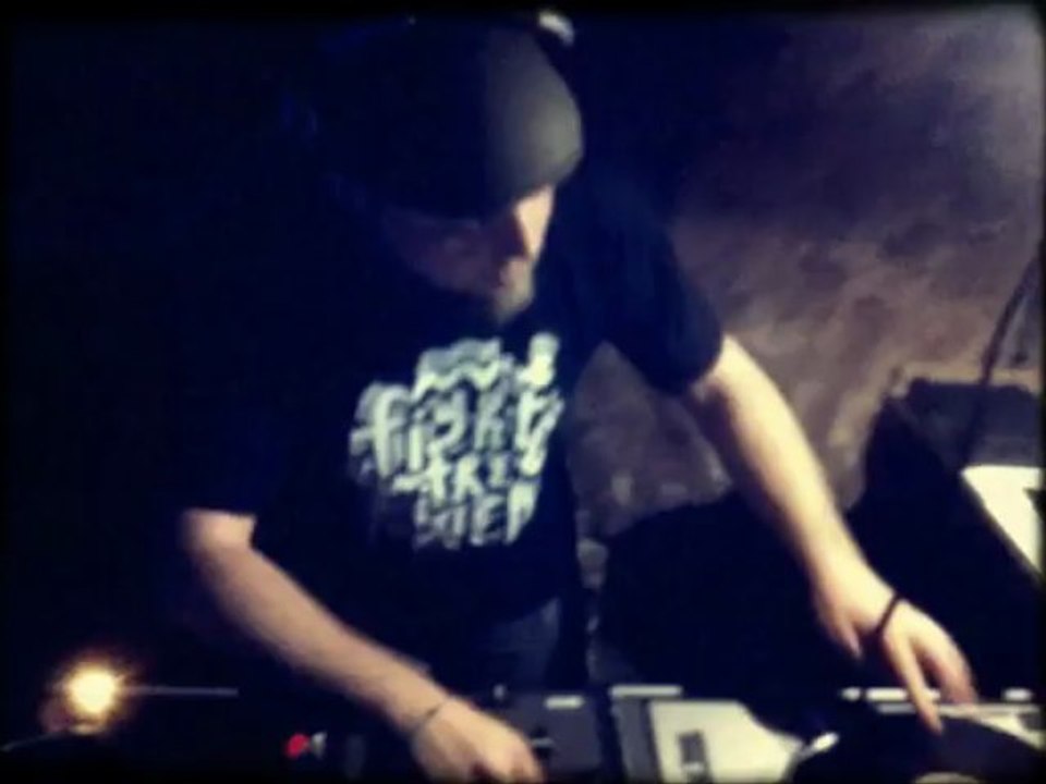 OldSkool Oskar in the mix - Elastic Bar - 24.05.2013