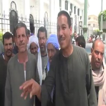 أهالي قرية بالمنيا يتظاهرون احتجاجًا علي فرض رسوم علي أراضيهم ومنازلهم