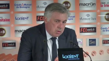 Ancelotti: "Ibra vuole restare a Parigi, ma io..."