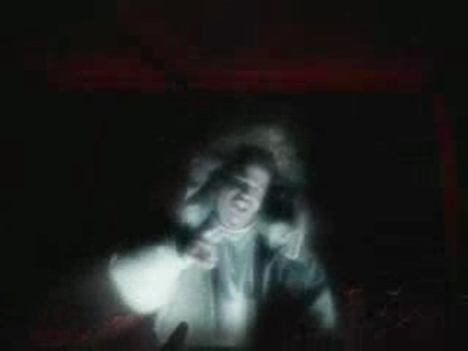 (Music Video) Gorillaz - Feel Good Inc