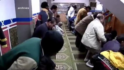 Go-ahead for Athens mosque sparks protest