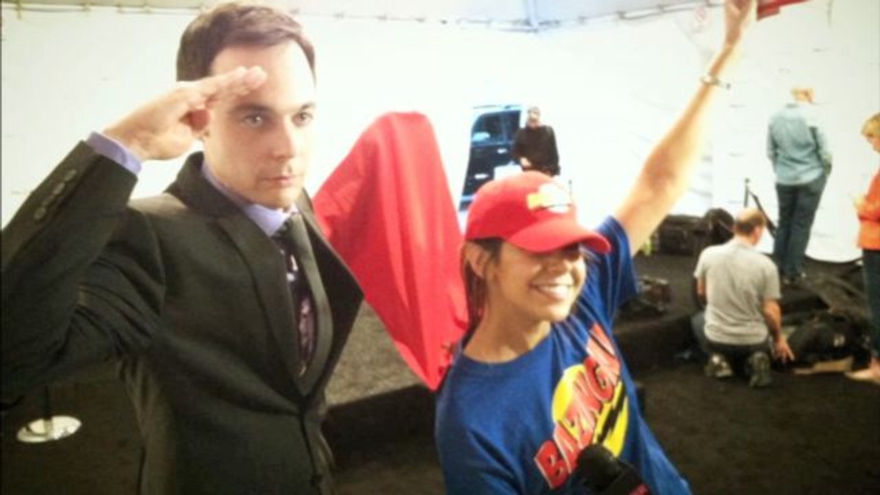 That Time We Dressed Up in a BAZINGA! Outfit to Interview the Cast of The Big Bang Theory!