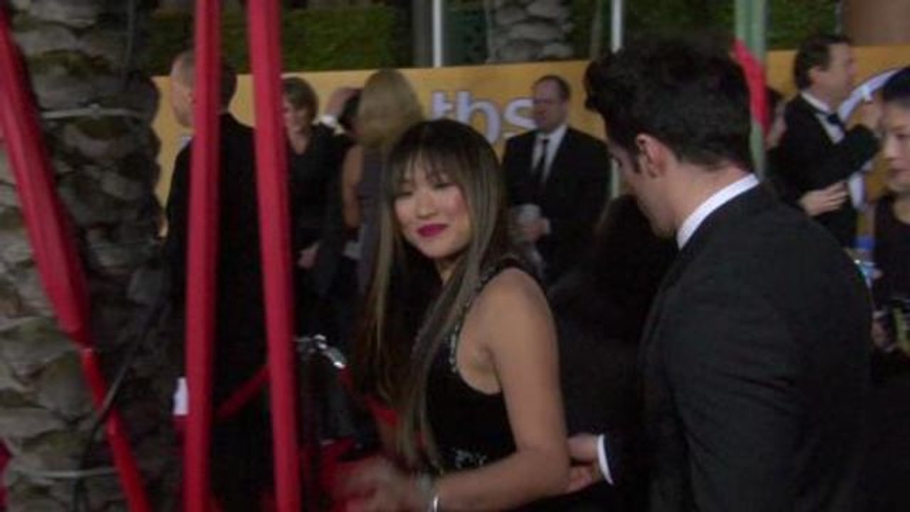 Red Carpet Roundup - SAG Awards 2013 Red-Carpet Arrivals: See Ben Affleck, Hugh Jackman, and More of Your Favorite Celebs!