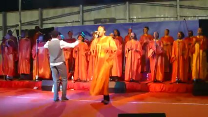 Concert de Total Praise - dimanche 26 mai 2013 au hall des sports du Robert