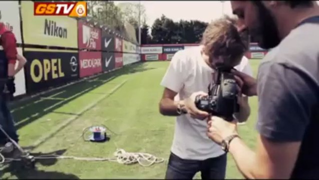 FUTBOL Yeni Sezon Parçalı Formamız Fotoğraf Çekimi Kamera Arkası