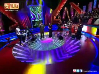 Shenbagaraj and Parvathi sing Rum Bum Bum