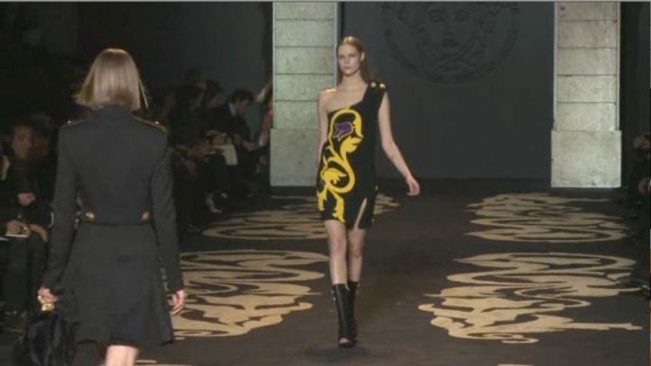 Versace Fall 2011
