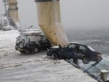 Une tempête en mer détruit 52 voitures sur un bateau