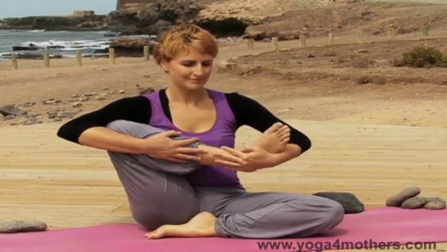 Pregnancy Yoga - Sample Class Week 13 of Pregnancy