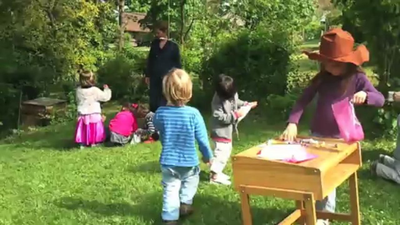 1305 anniv octave people