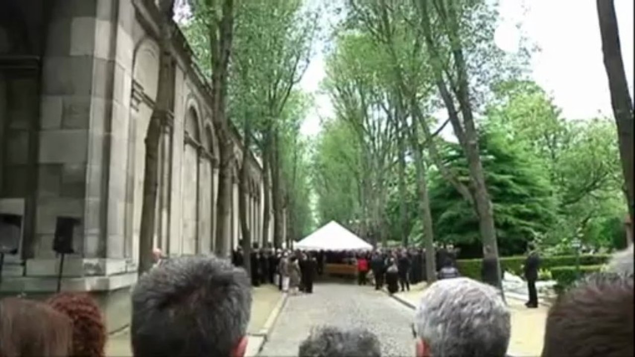 Dernier adieu émouvant au "Métèque"