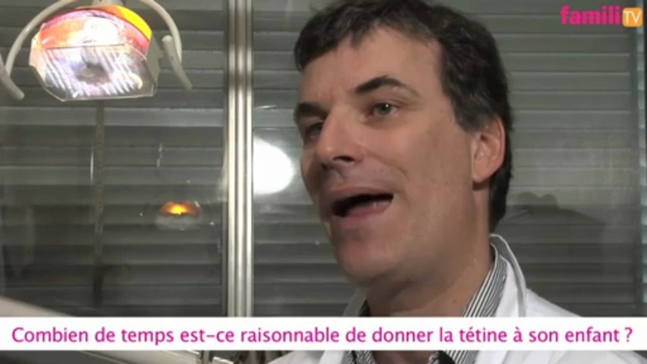 Pouce ou tétine : un pro répond en vidéo