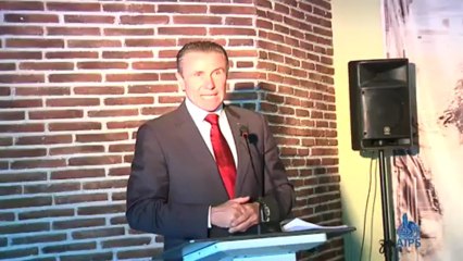 Sergey Bubka announcing his bid to IOC President