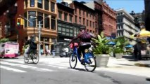 نيويورك أطلقت خدمة تأجير الدراجات الهوائية الذاتية في الشارع