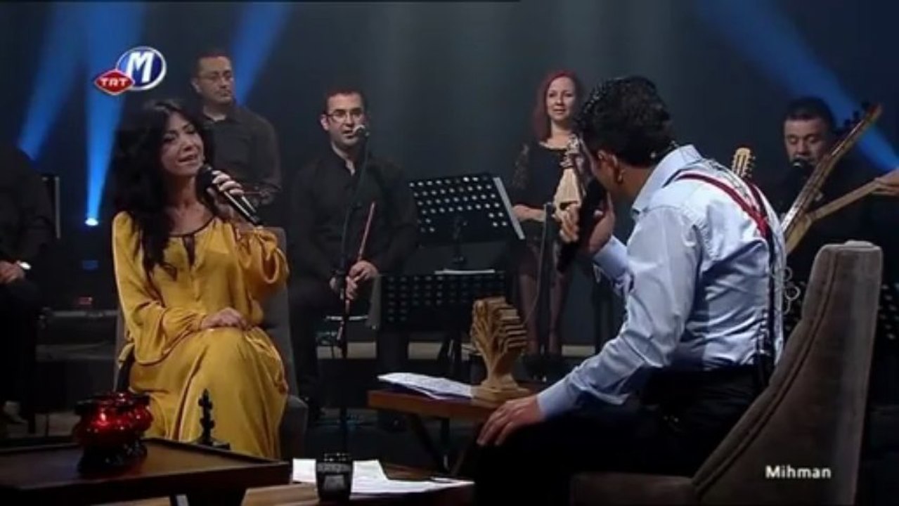 01 tuncay kemertaş elif güreşçi mardin peşrevi-evlerinin önü yonca 30.05.2012 mihman